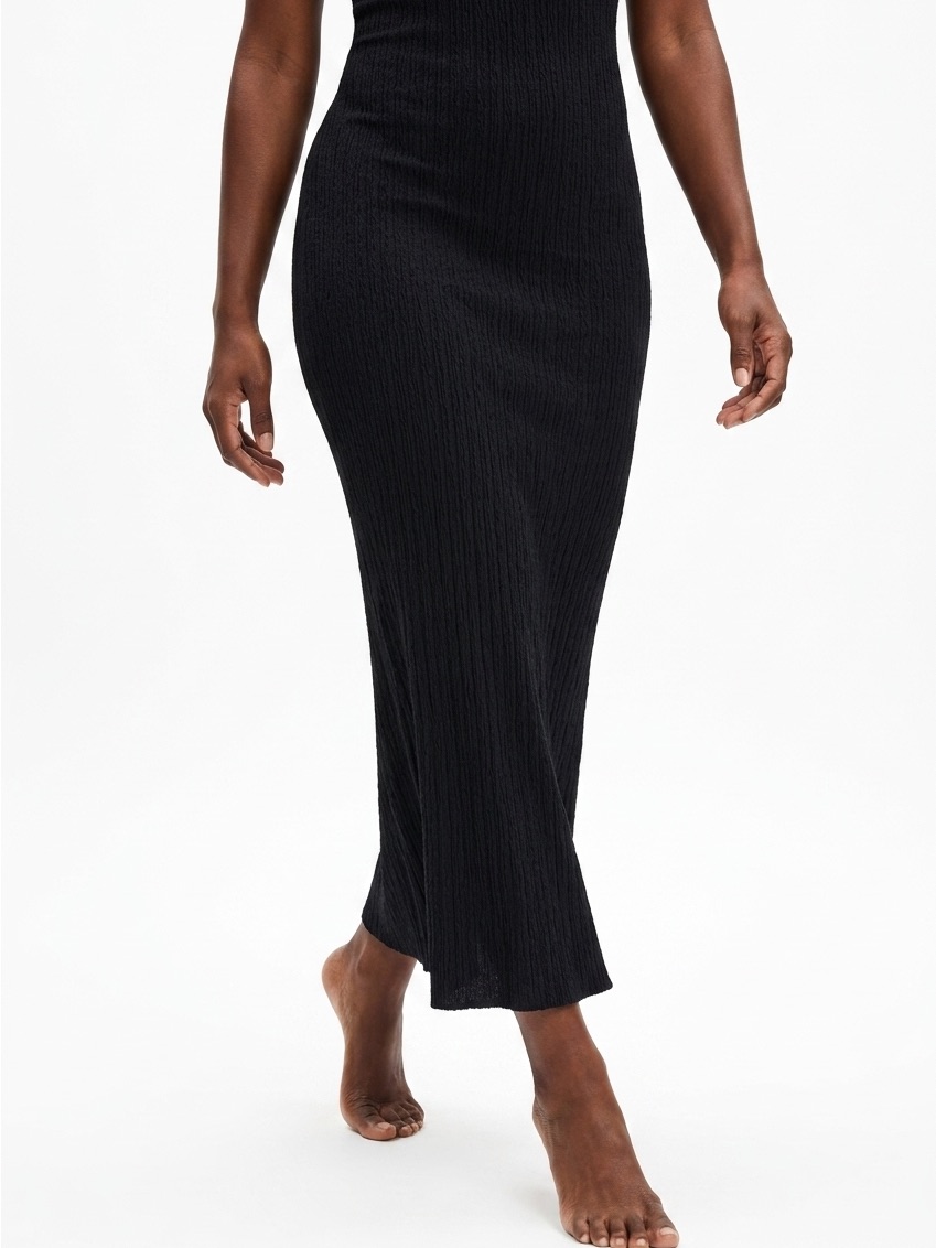 Mm Lafleur Women's Black Ribbed Maxi Skirt